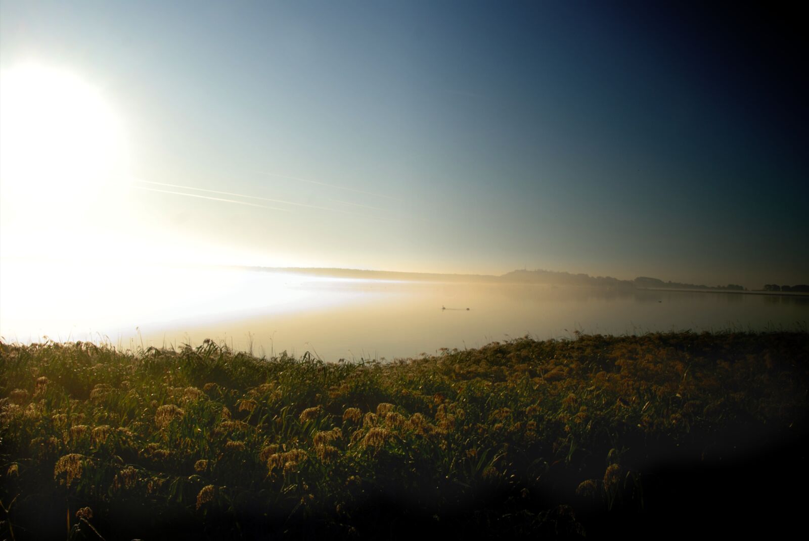 Nikon D80 sample photo. Sunrise, fog, sea photography