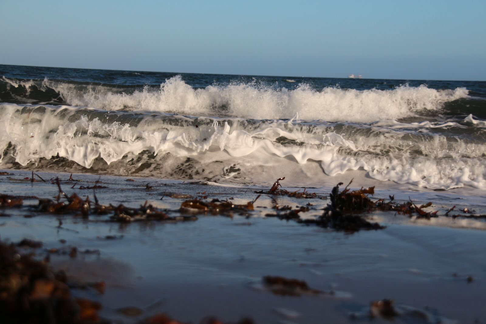 Canon EOS 650D (EOS Rebel T4i / EOS Kiss X6i) sample photo. Ocean, vacations, blue photography