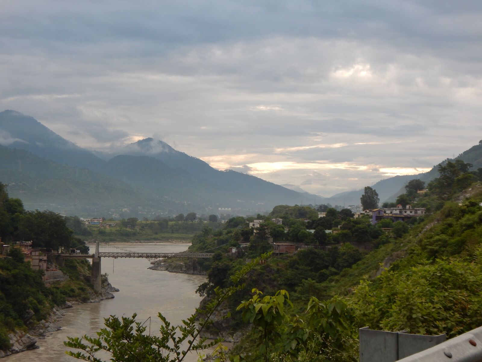 Nikon Coolpix L830 sample photo. Srinagar, uttarakhand, himalayas photography