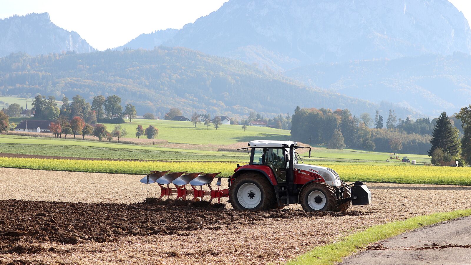 Canon EF 70-300 F4-5.6 IS II USM sample photo. Tractor, plough, agriculture photography