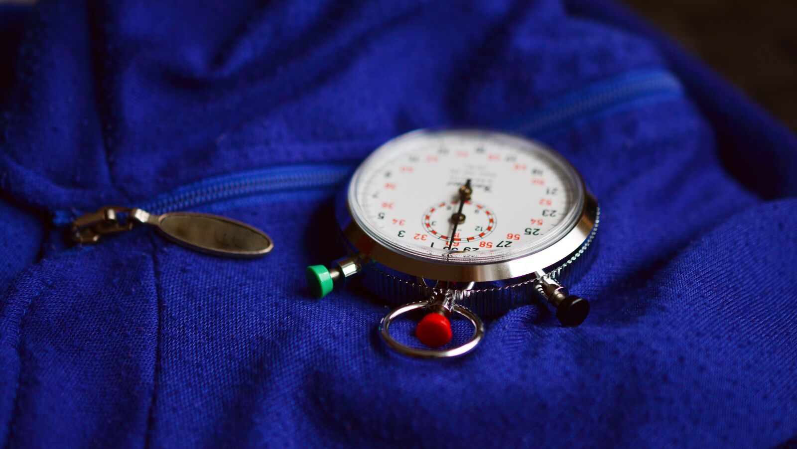 Nikon D5200 sample photo. Stopwatch, time, stop time photography