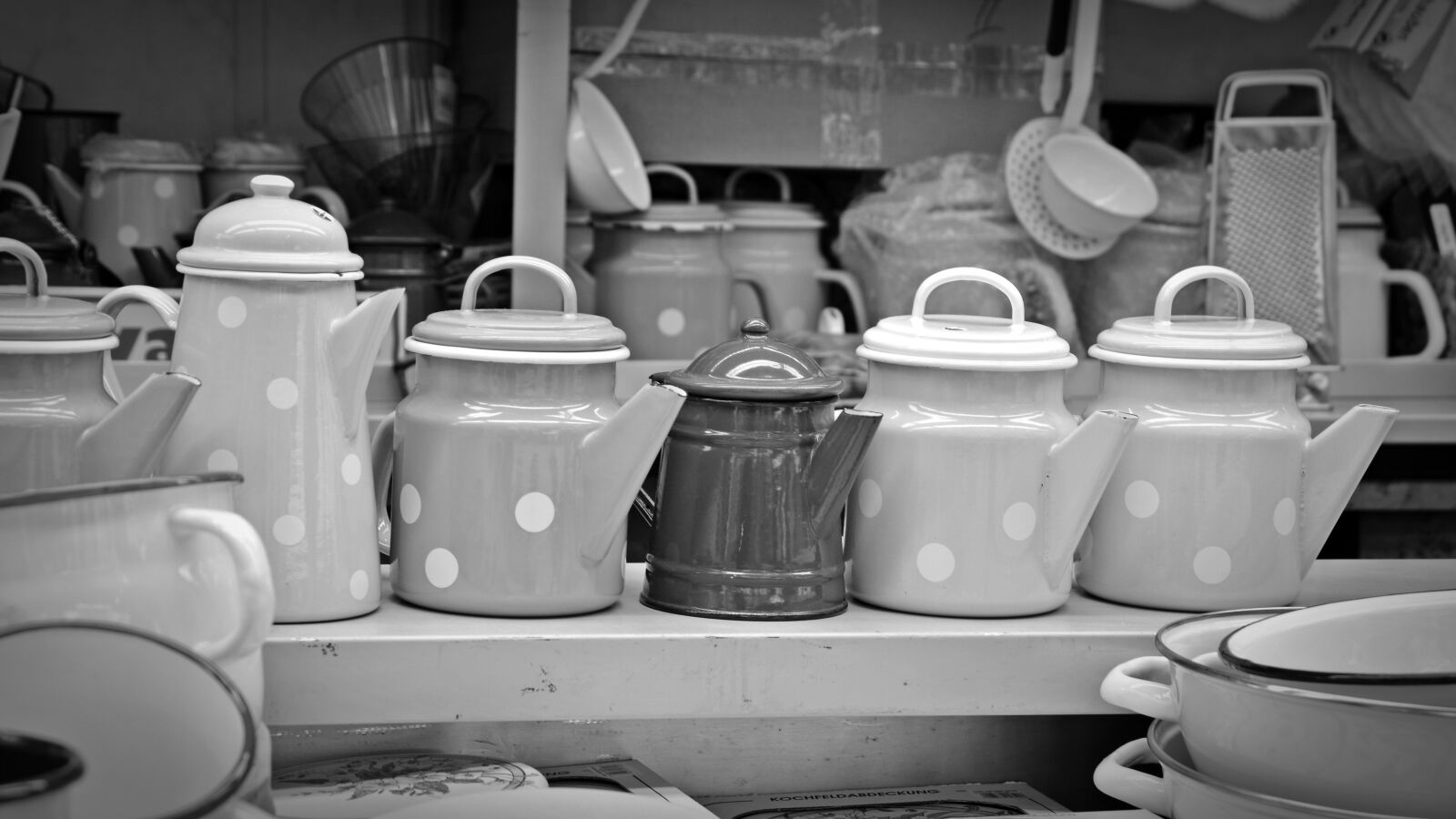 Nikon D5200 sample photo. Coffee pot, pot, old photography