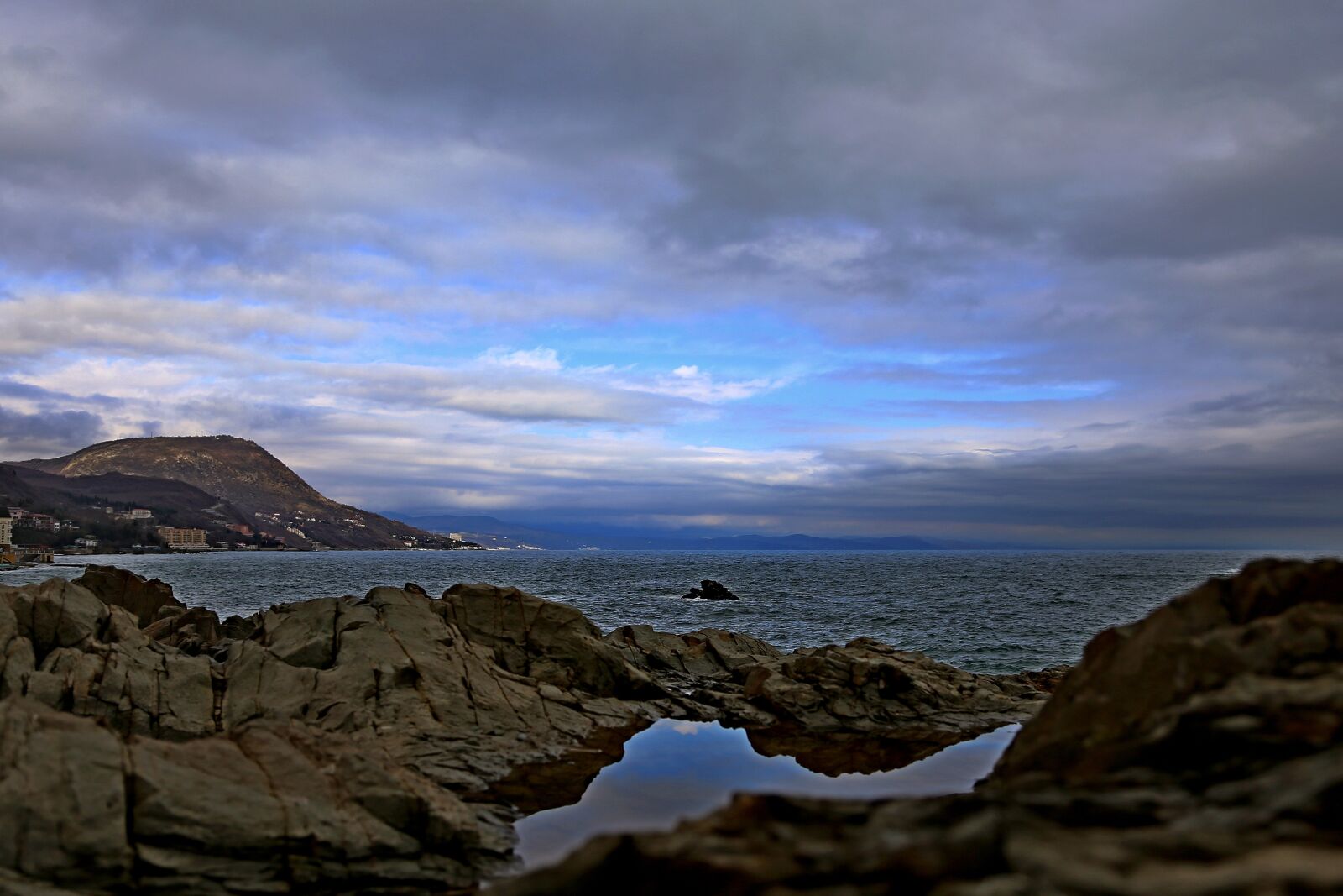 Canon EOS 6D + Canon EF 24-105mm F4L IS USM sample photo. Crimea, sea, coast photography