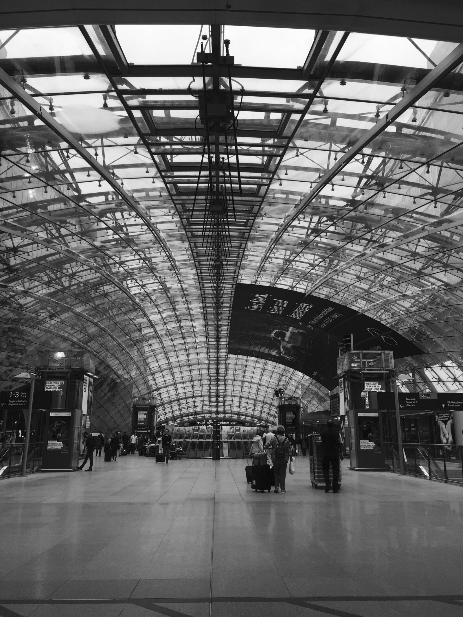 Apple iPhone 6 sample photo. Frankfurt, train, germany photography