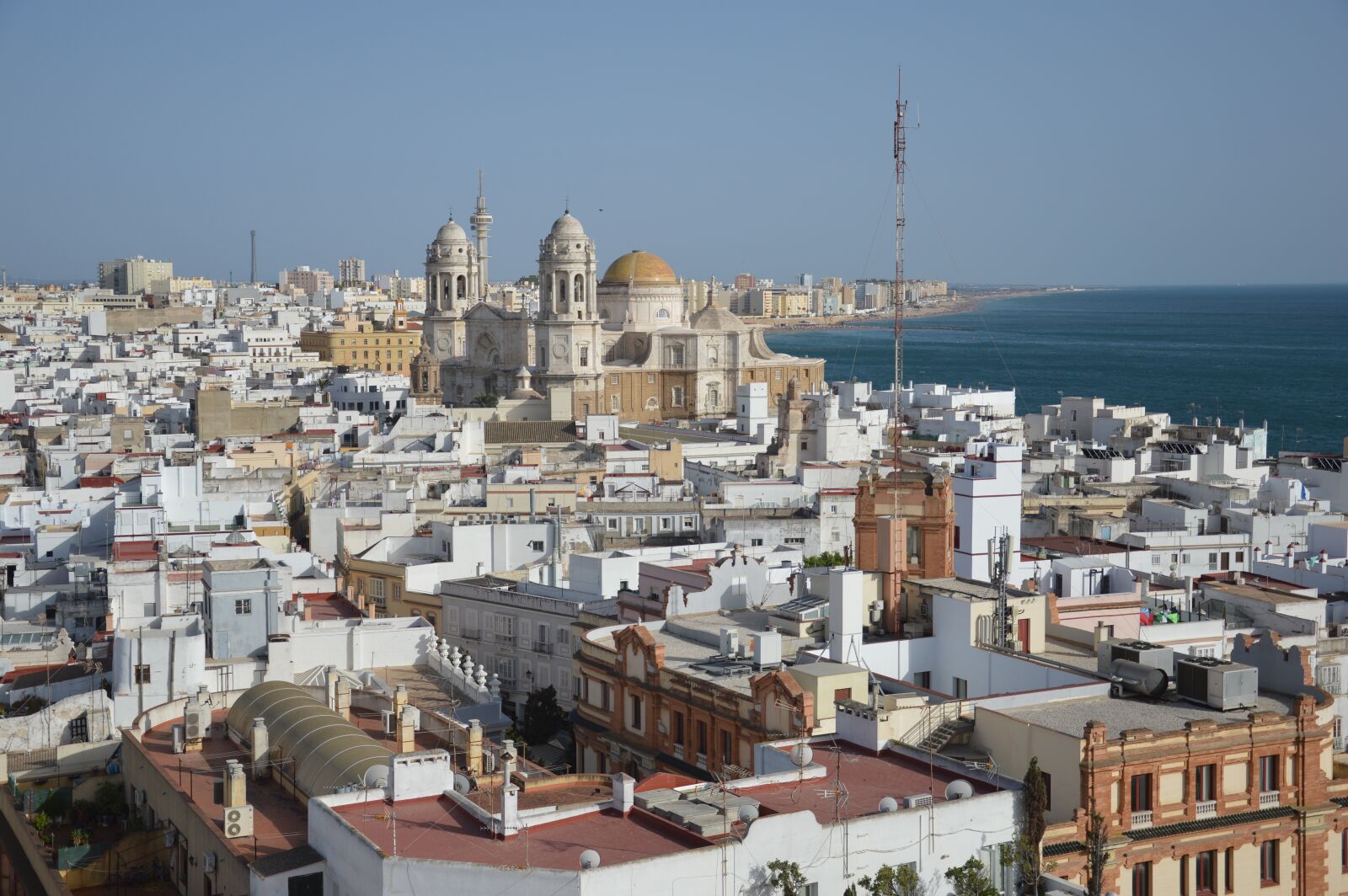 Nikon D3200 sample photo. Cadiz, city, sky photography