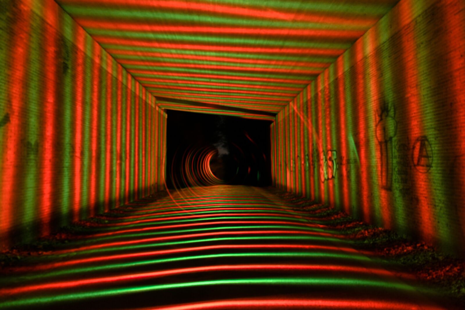Canon EOS 100D (EOS Rebel SL1 / EOS Kiss X7) sample photo. Light painting, color, colorful photography