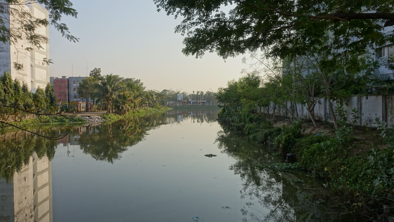 Sony Cyber-shot DSC-RX100 III sample photo. River photography