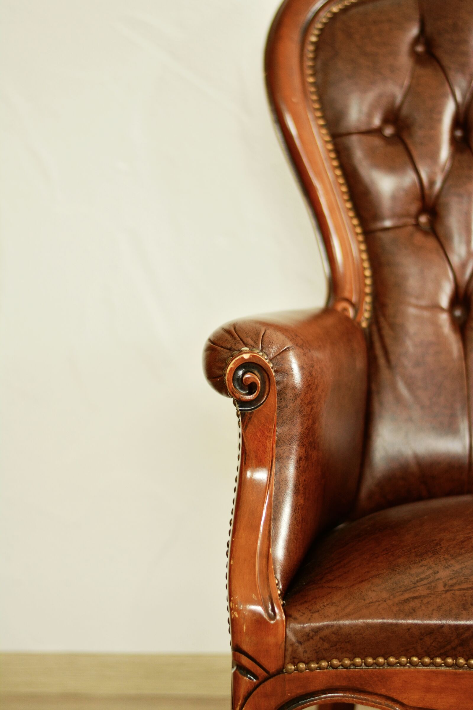 Nikon D5200 sample photo. Chair backrest, leather armchair photography