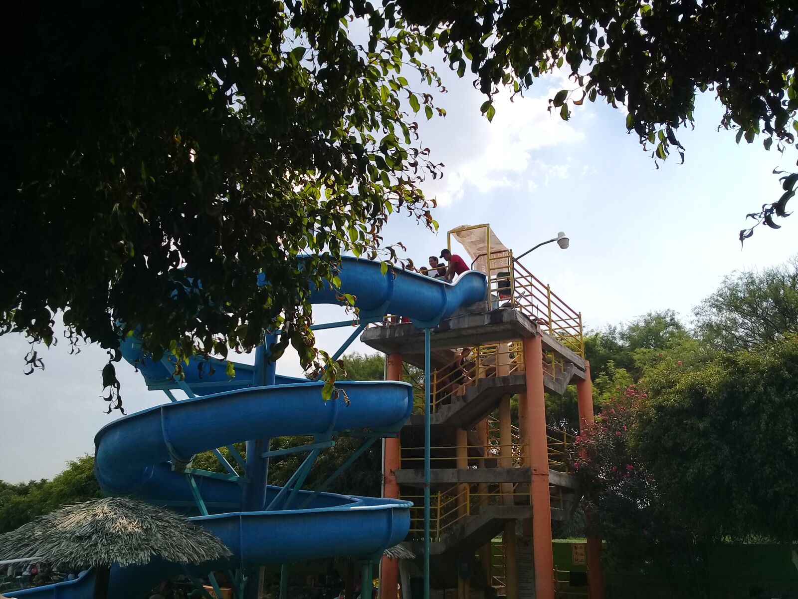 Samsung Galaxy J2 Prime sample photo. Slide, games, fun photography