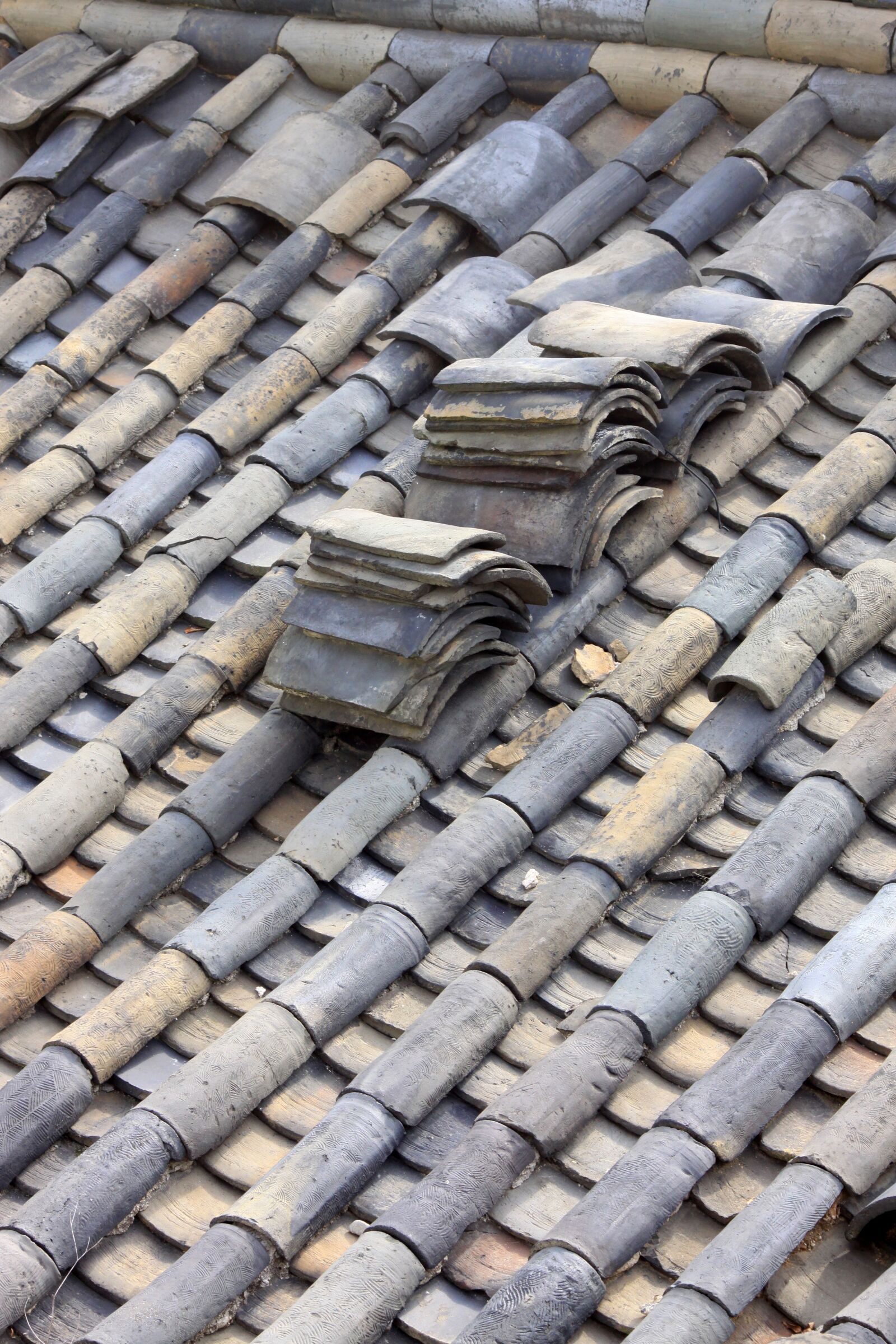 Canon EOS 50D sample photo. Roof tile, roof, home photography