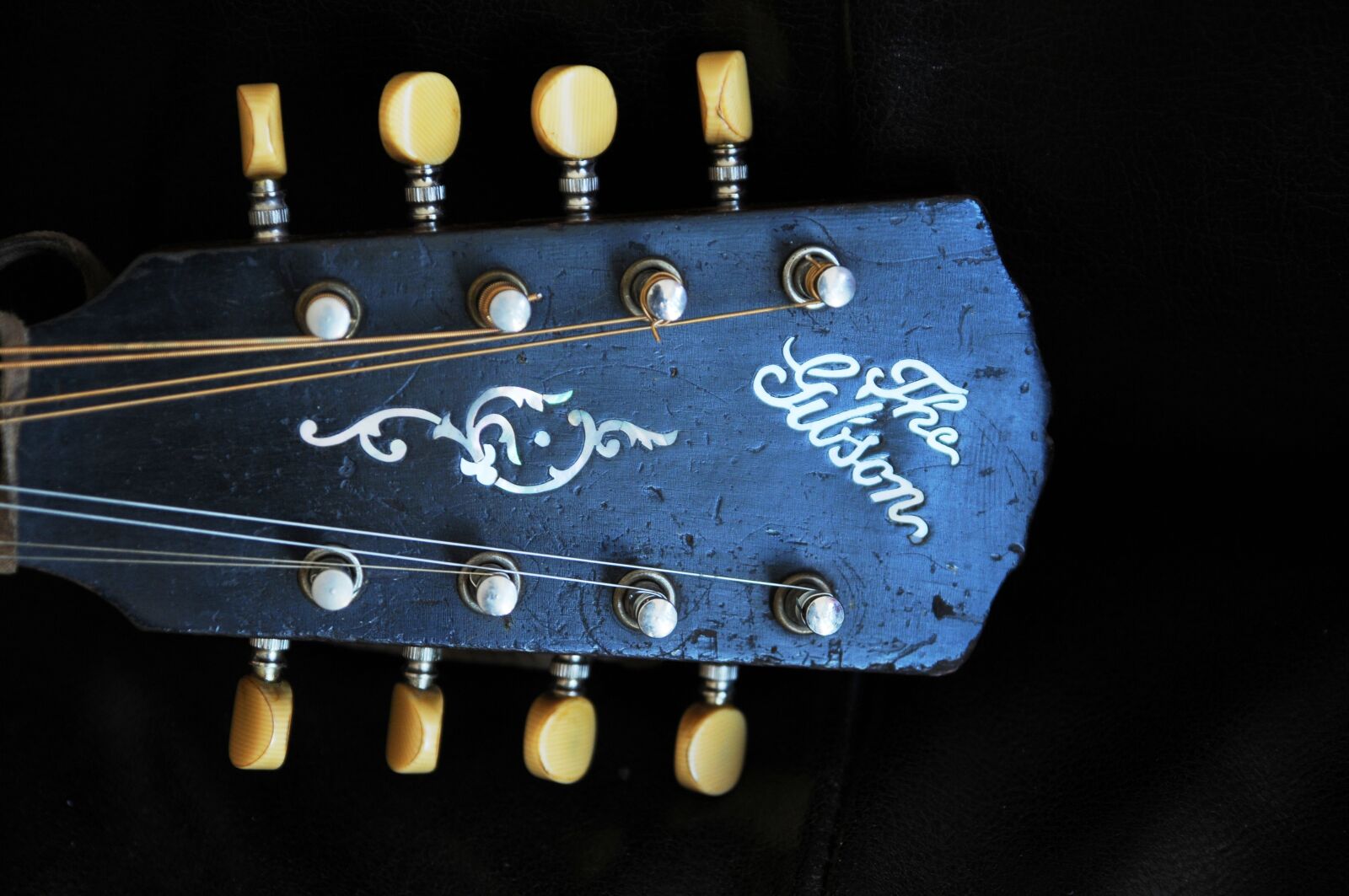 Nikon D300 sample photo. Gibson mandolin-1918, sound, instrument photography