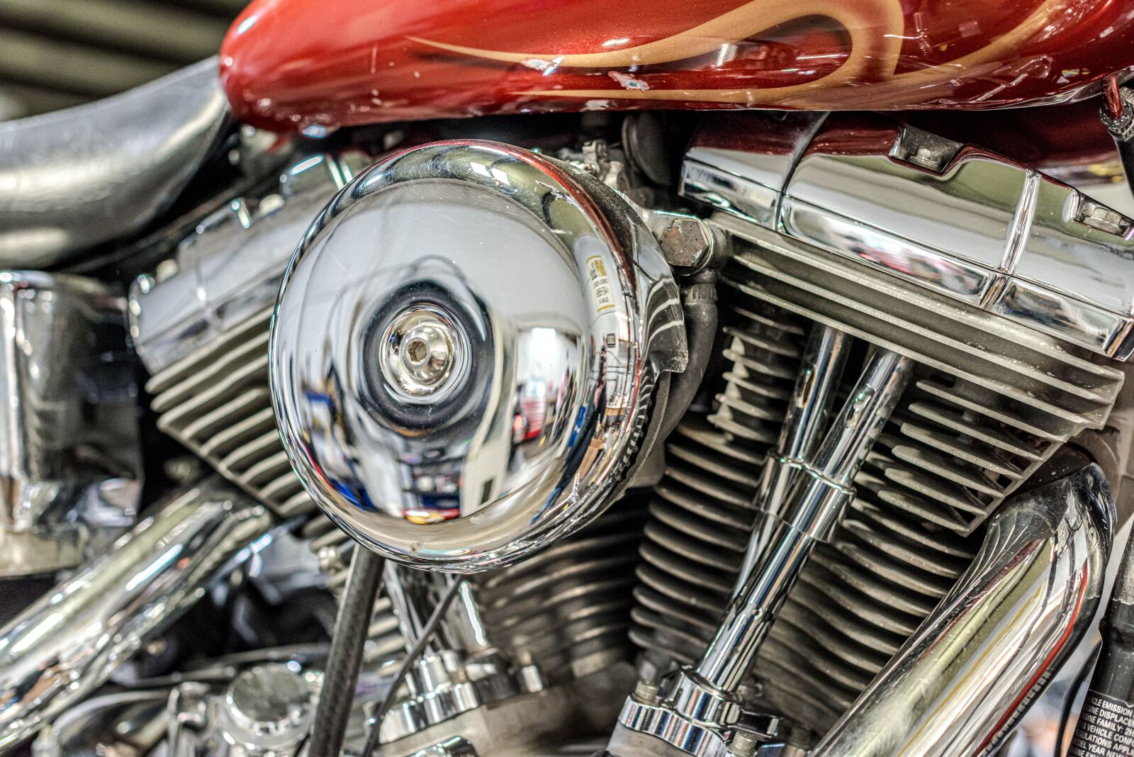 Nikon D810 sample photo. Motorcycle, gas tank, flames photography