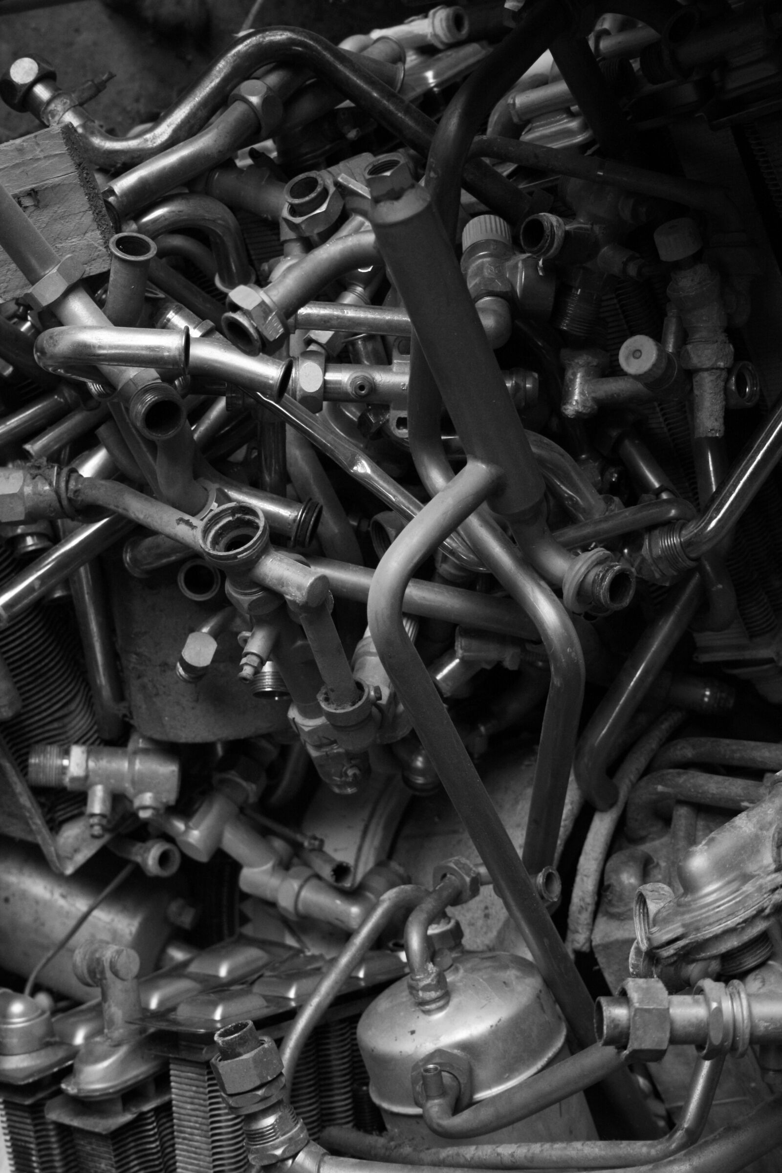 Canon EOS 1000D (EOS Digital Rebel XS / EOS Kiss F) sample photo. Scrap, irons, old photography