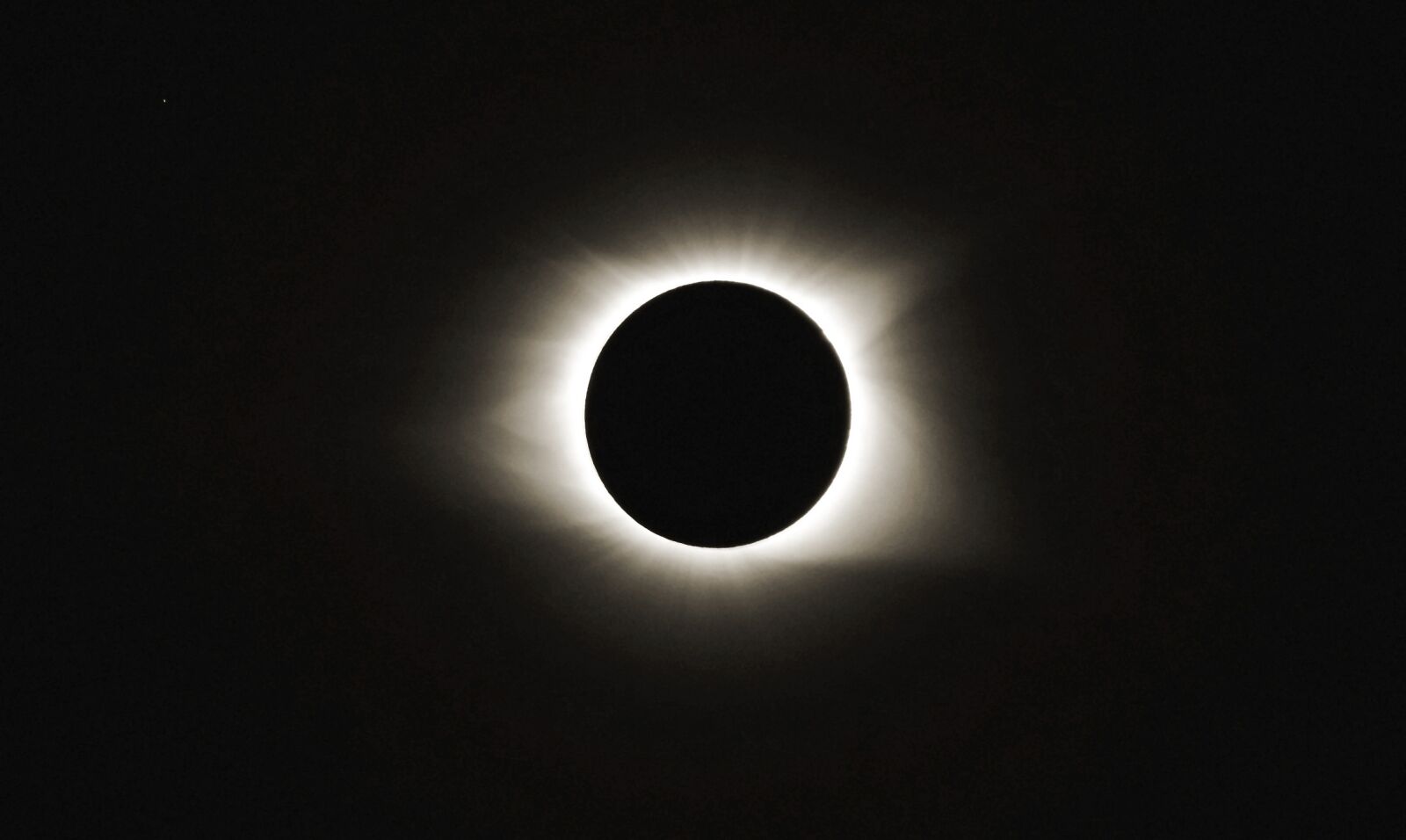Nikon D3300 sample photo. Solar eclipse 2017, sun photography