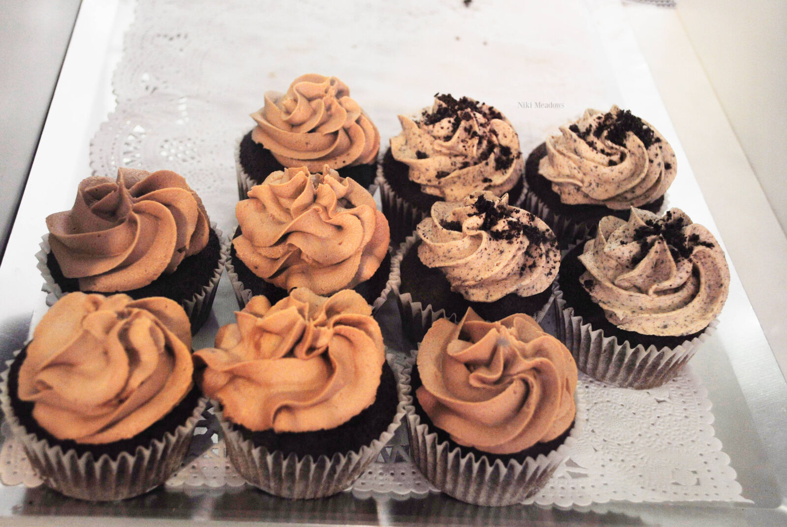 Nikon D3000 sample photo. Cupcakes, dessert, food, sweets photography