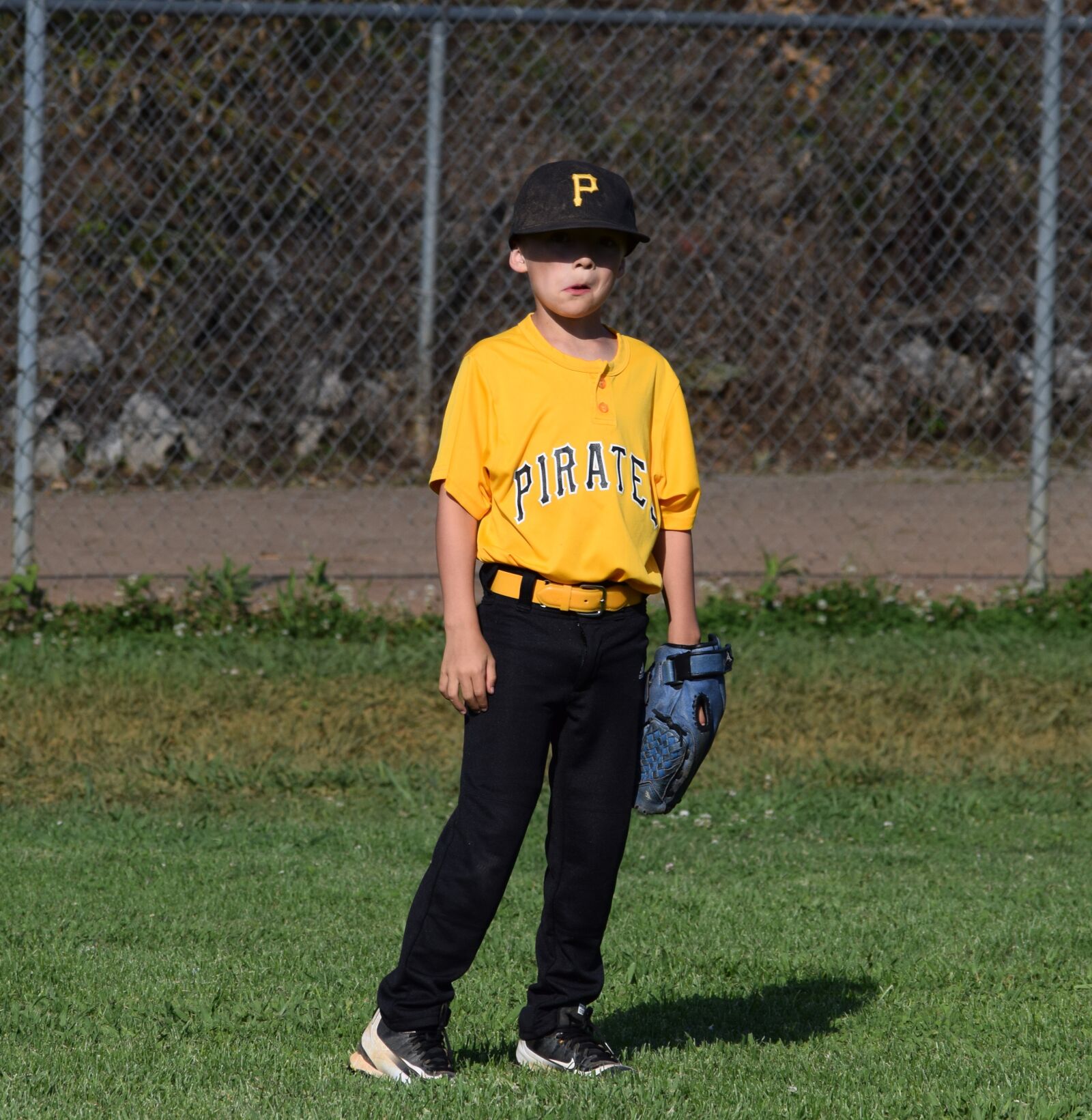 Nikon D3300 sample photo. Bored, bored in right photography