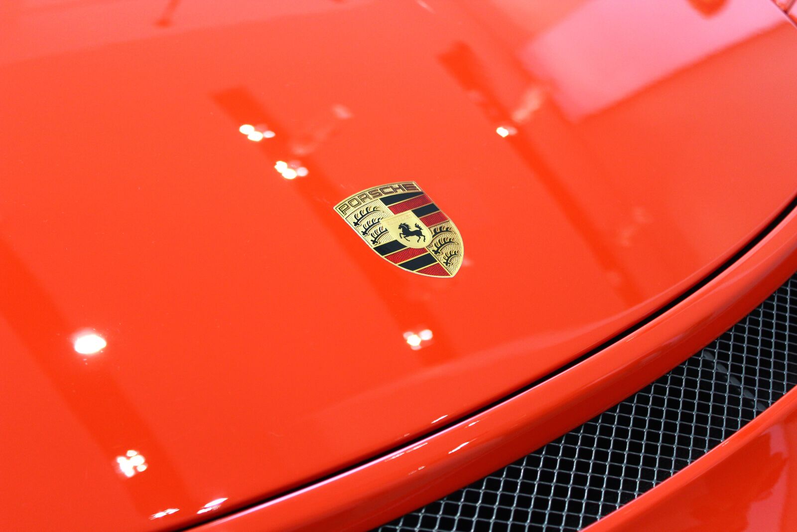 Canon EOS 600D (Rebel EOS T3i / EOS Kiss X5) sample photo. Porsche, auto, car photography
