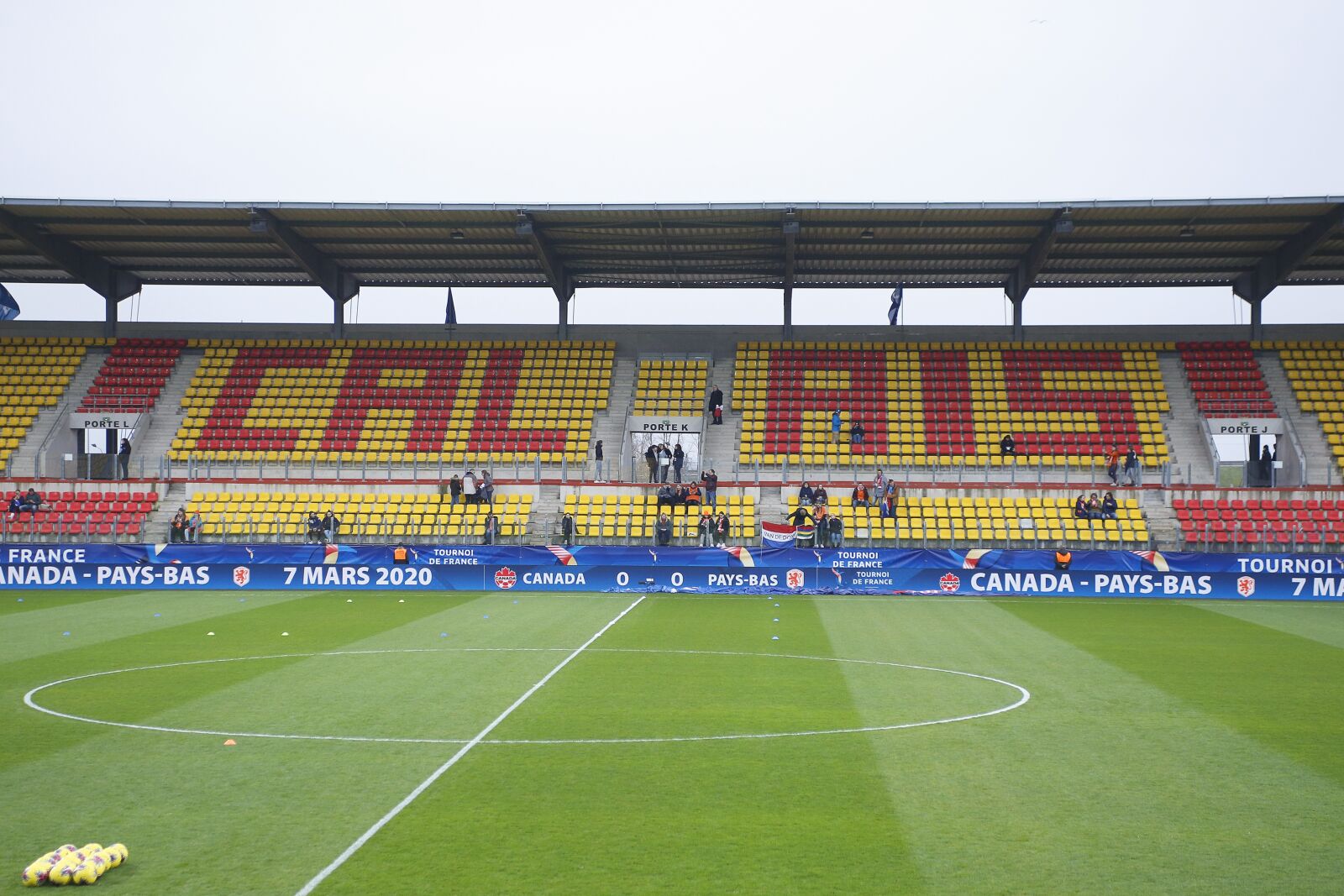 Canon EOS-1D X sample photo. Calais, football stadium, france photography