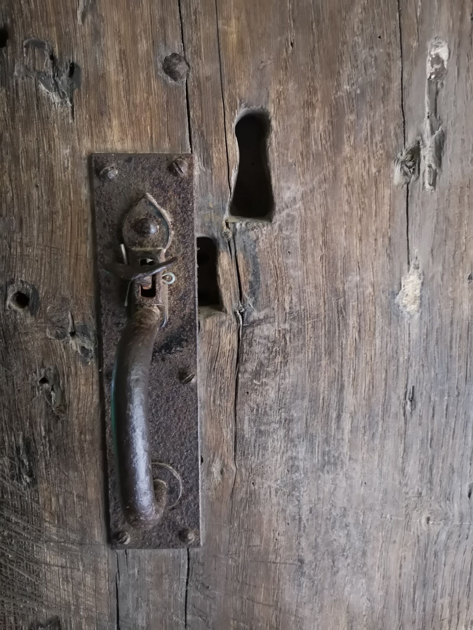HUAWEI P20 sample photo. Door, handle, old photography