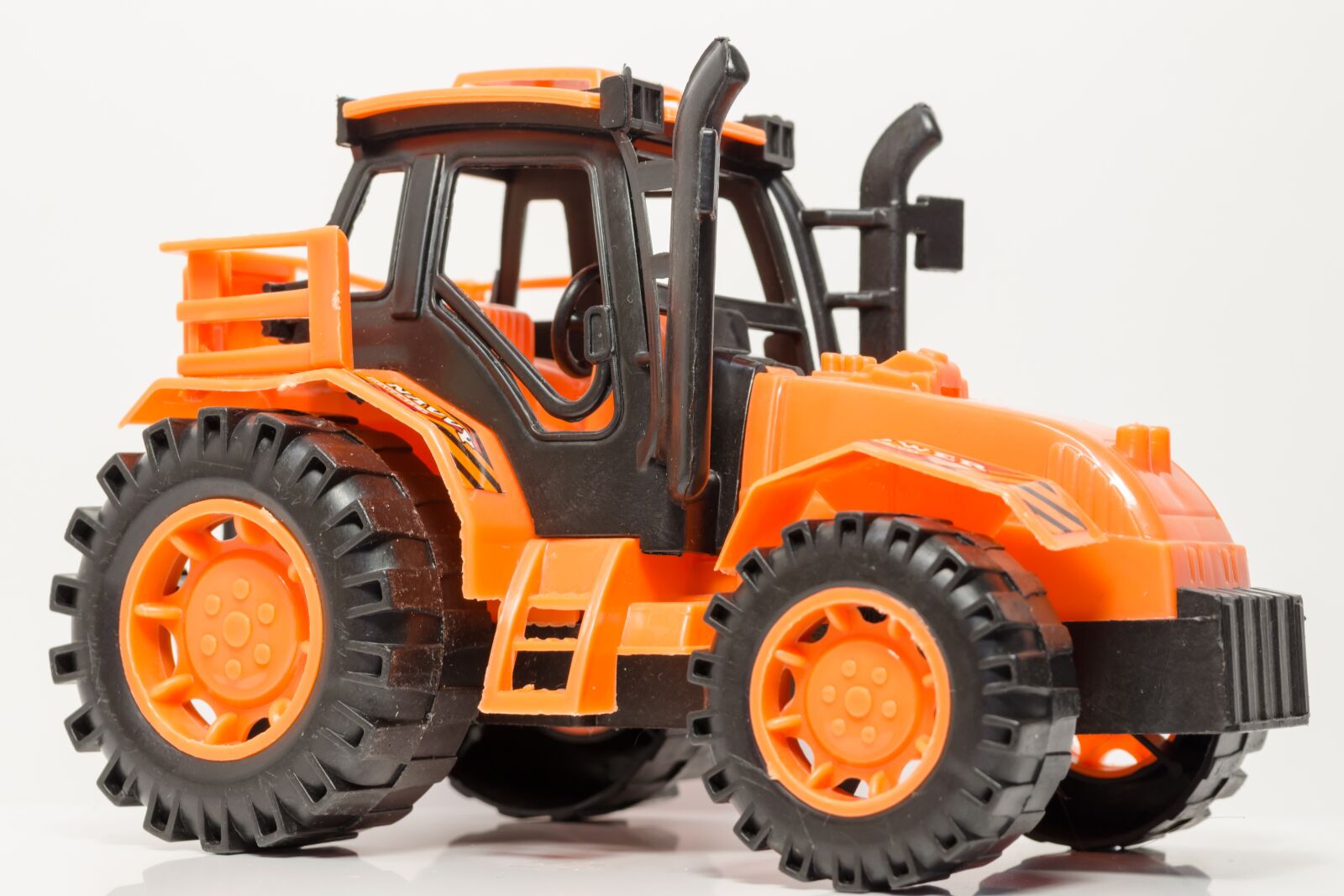Nikon D5100 sample photo. Tractor, toy, plastic photography