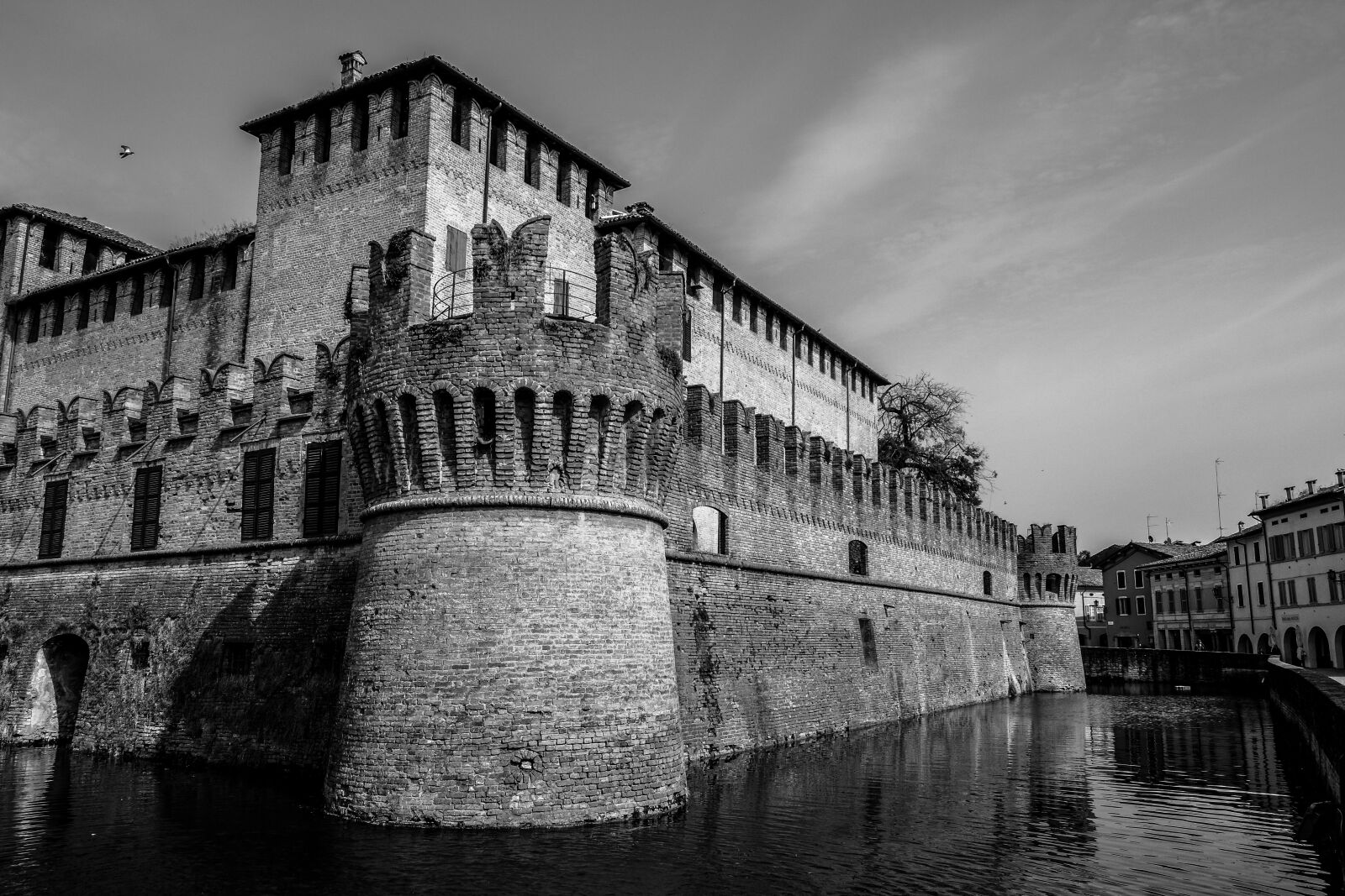 Fujifilm X-E2 sample photo. Ancient, architecture, black, white photography