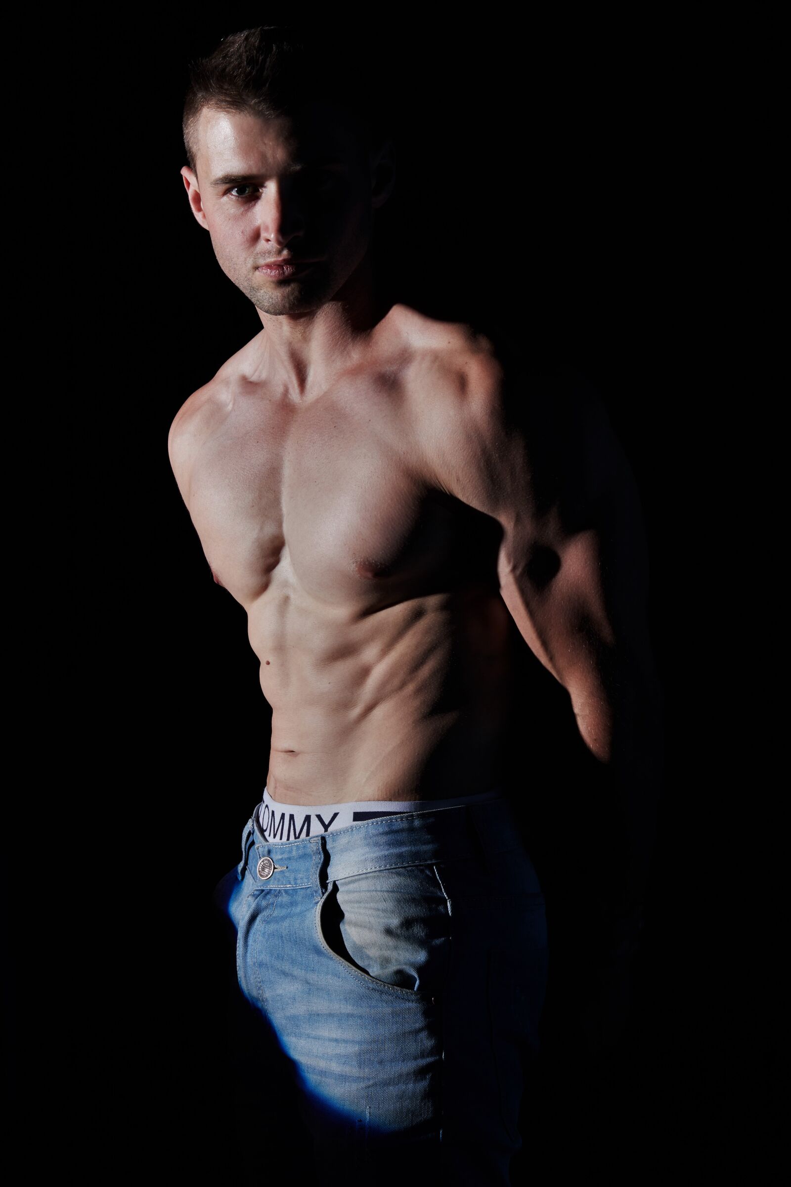 Canon EF 85mm F1.8 USM sample photo. Bodybuilding, crossfit, muscle photography