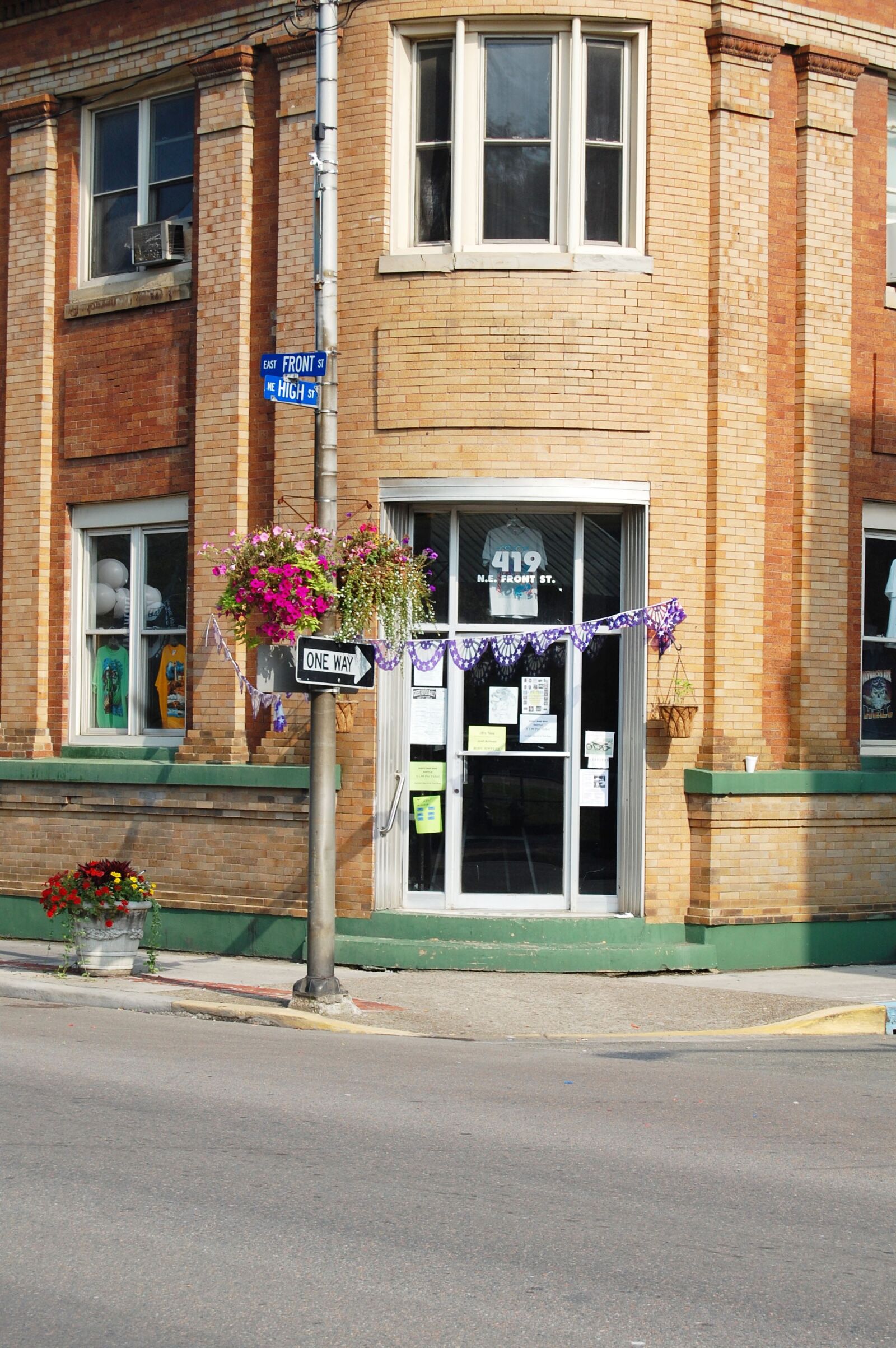 Nikon D40 sample photo. Old, bank, building photography
