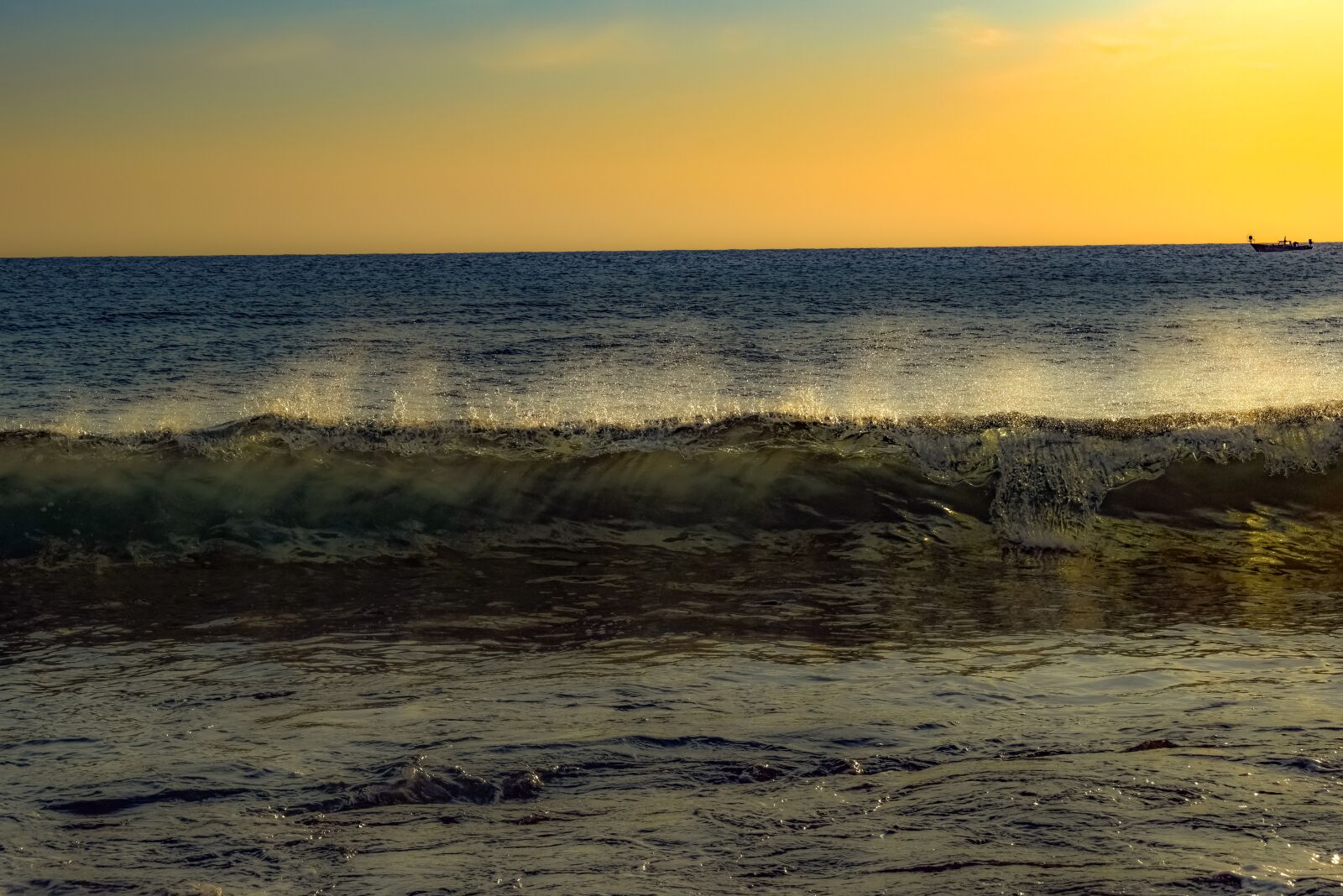 Nikon D3300 sample photo. Sea, wave, ocean photography