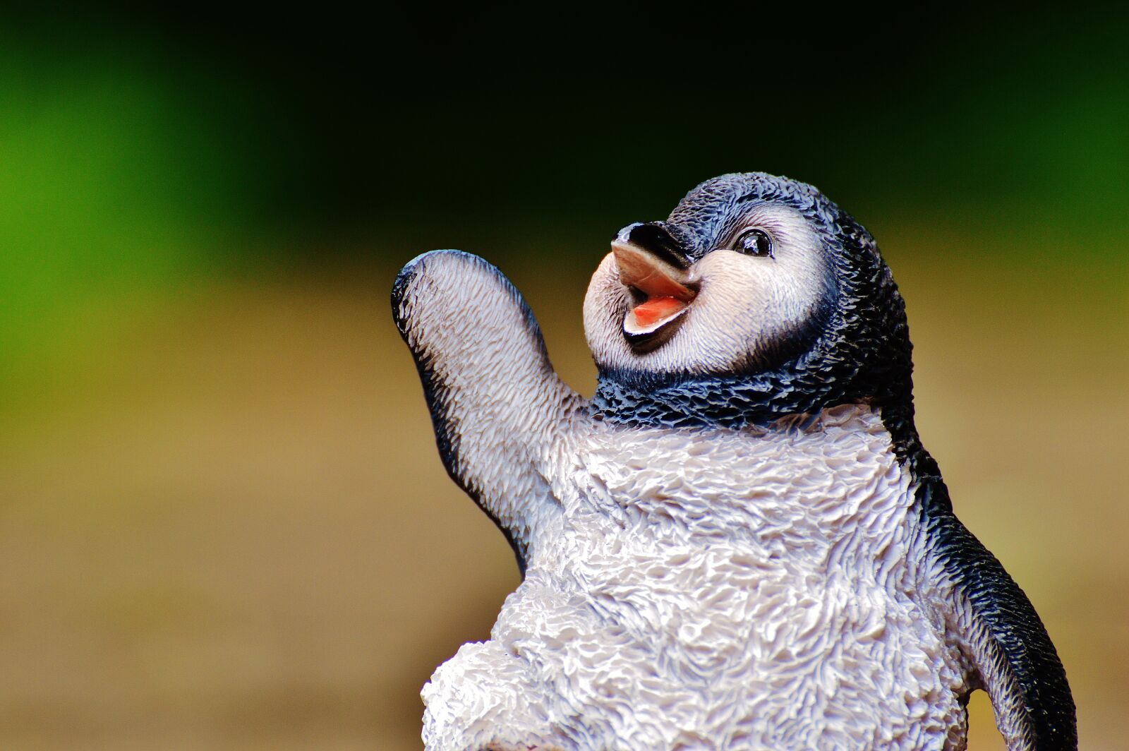 Nikon D3200 sample photo. Penguin, figure, cute photography