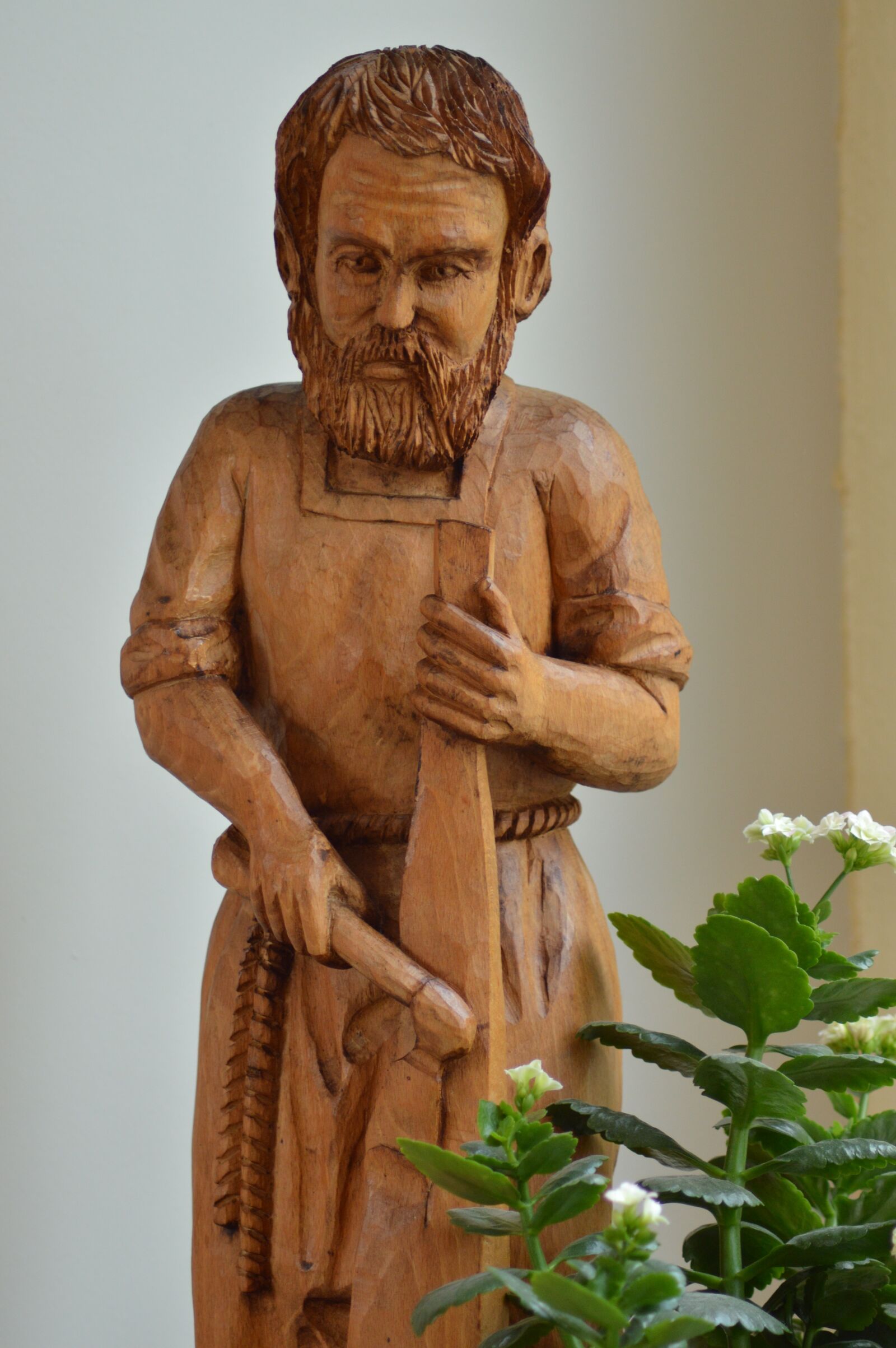 Nikon D3200 sample photo. Statue, wood, carpenter photography