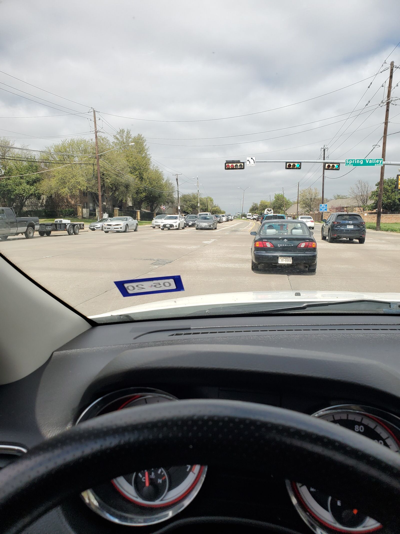 Samsung Galaxy S10+ sample photo. Car, window, driving photography