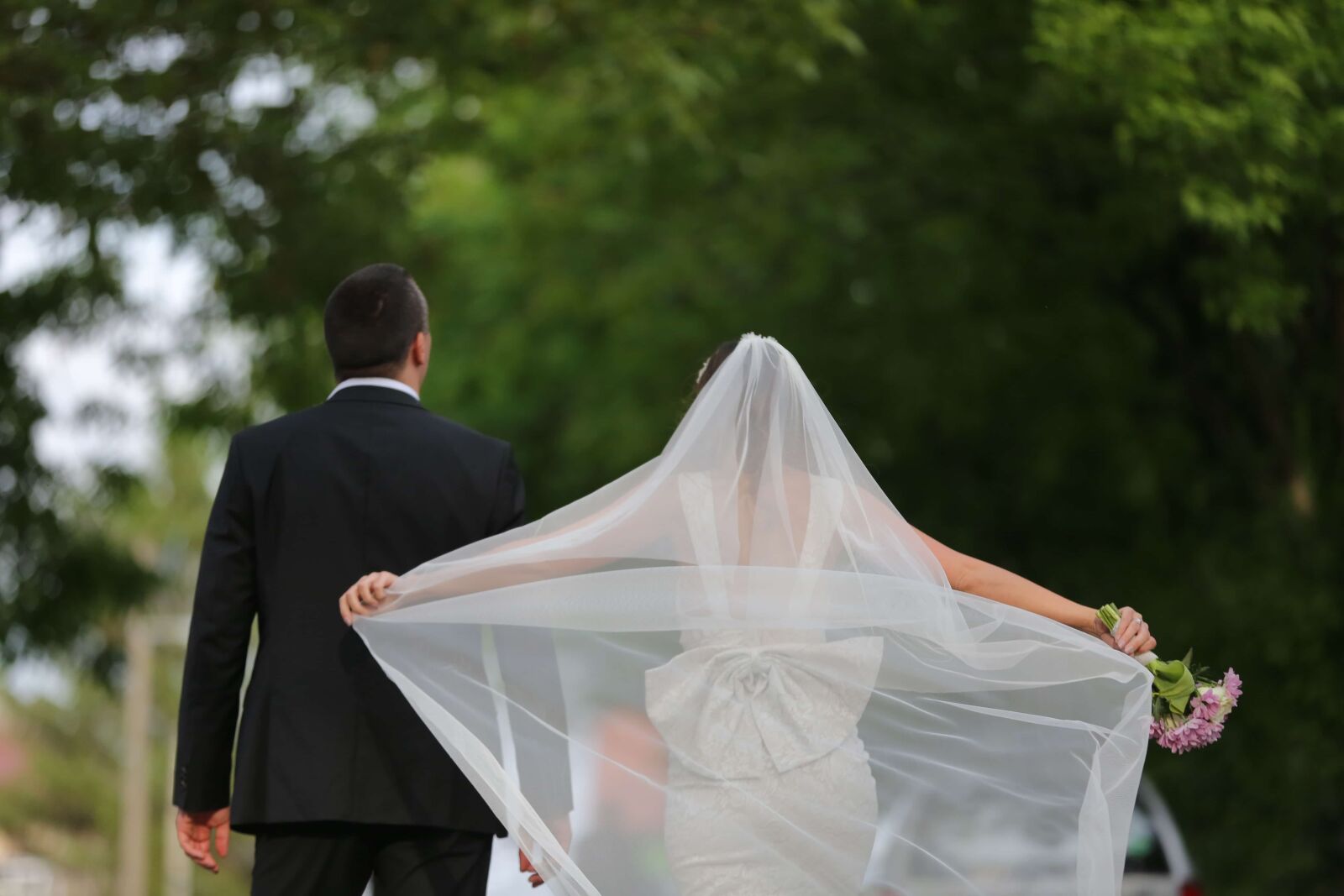Canon EOS 5D Mark III sample photo. Dress, happiness, happy, husband photography