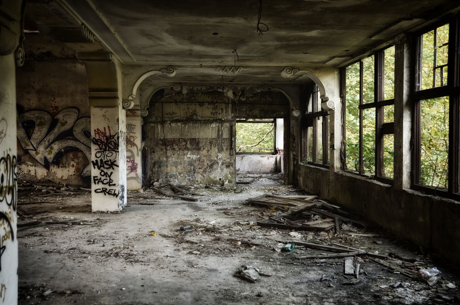 Nikon D5100 sample photo. Ruin, villa, lapsed photography