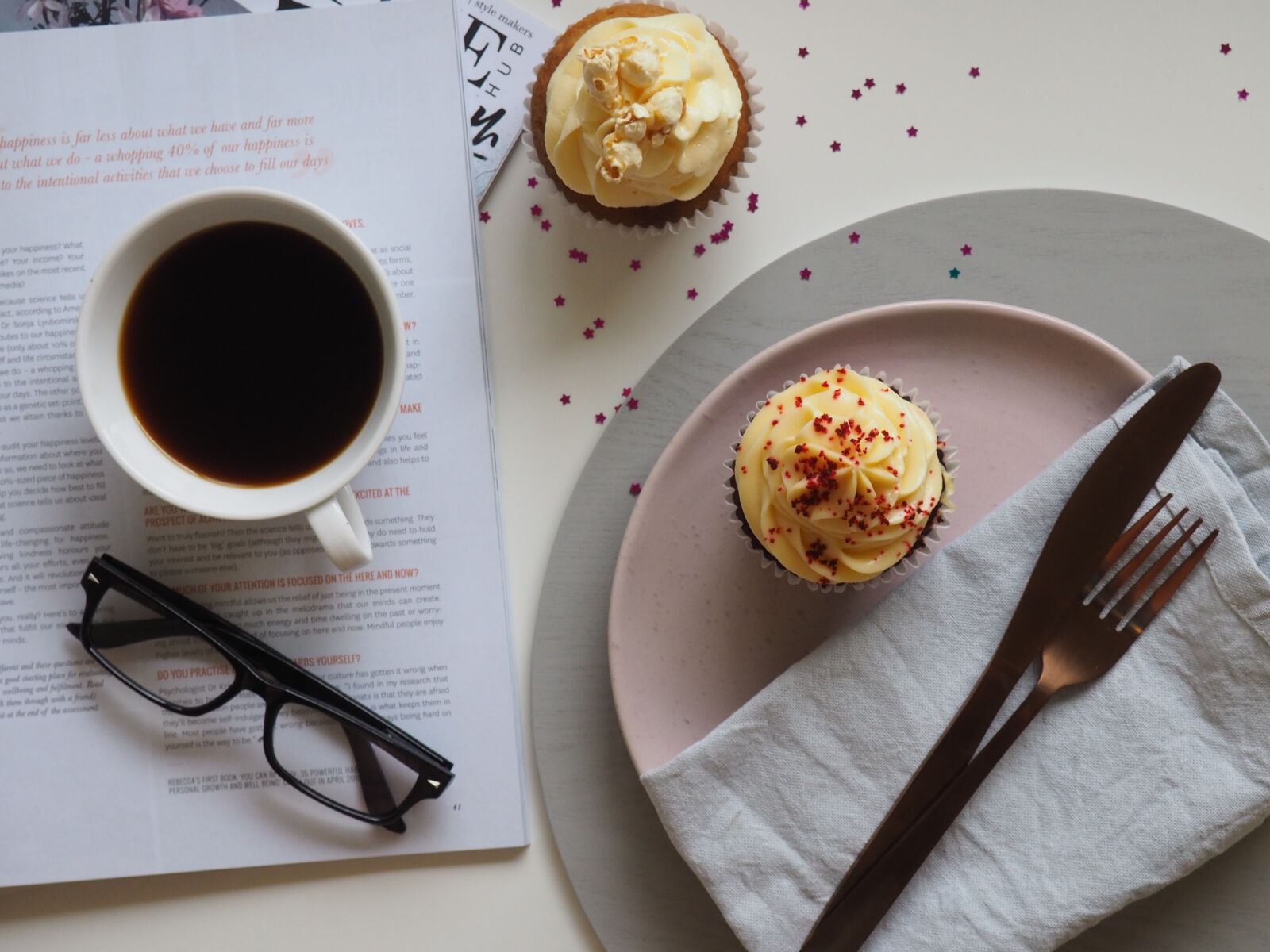 Olympus OM-D E-M10 II sample photo. Coffee, cup, drink photography