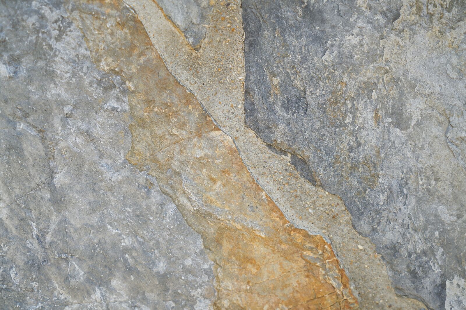 Sony a7R II + Sony Vario Tessar T* FE 24-70mm F4 ZA OSS sample photo. Stone, kennedy, granite photography
