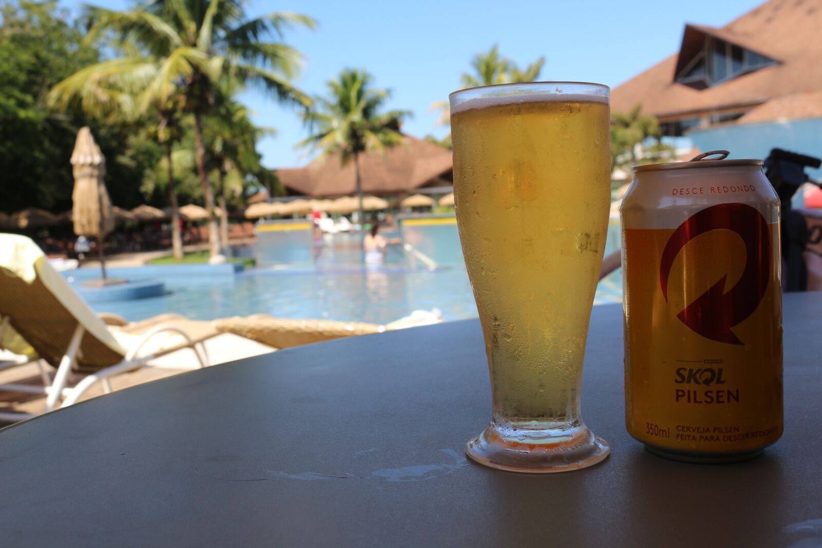 Canon EOS 700D (EOS Rebel T5i / EOS Kiss X7i) sample photo. Beer, relax, holiday photography