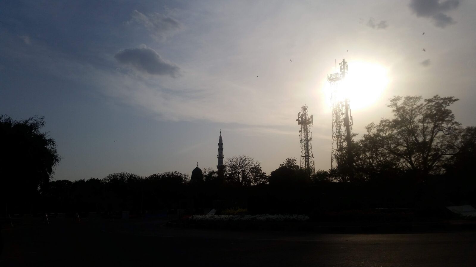 Samsung Galaxy S5 sample photo. Model town, beauty, city photography
