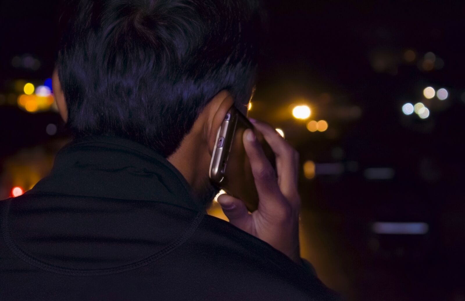 Nikon D3300 sample photo. Man, phone, lights photography