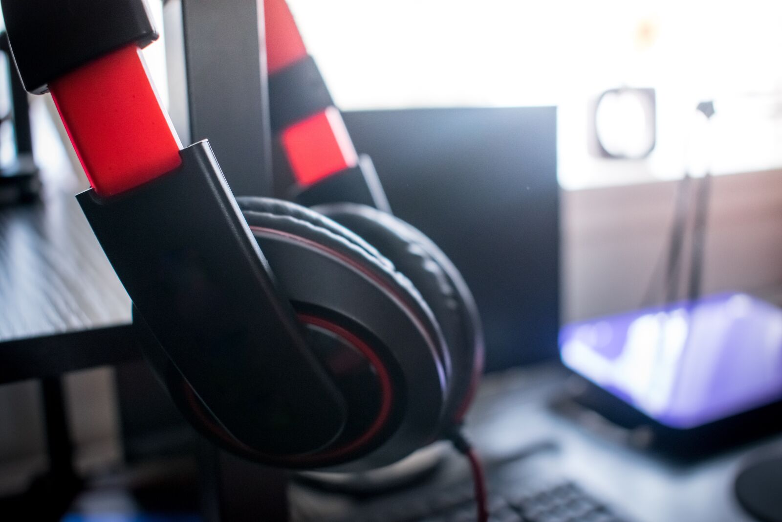 Nikon D3300 sample photo. Audio, closeup, computer photography