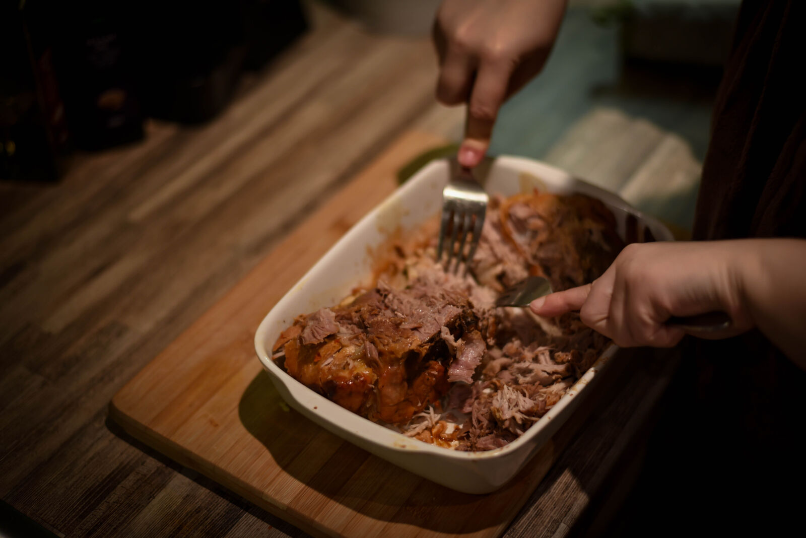 Nikon D750 + Nikon AF-S Nikkor 50mm F1.8G sample photo. Person, mixing, cook, meat photography