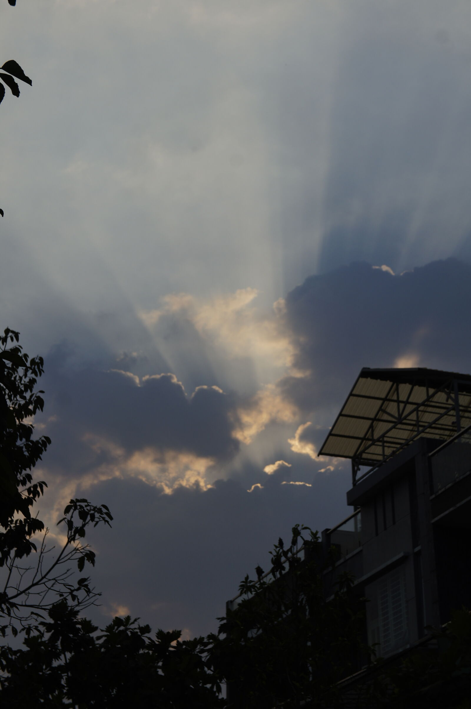 Sony E 18-55mm F3.5-5.6 OSS sample photo. Clouds photography