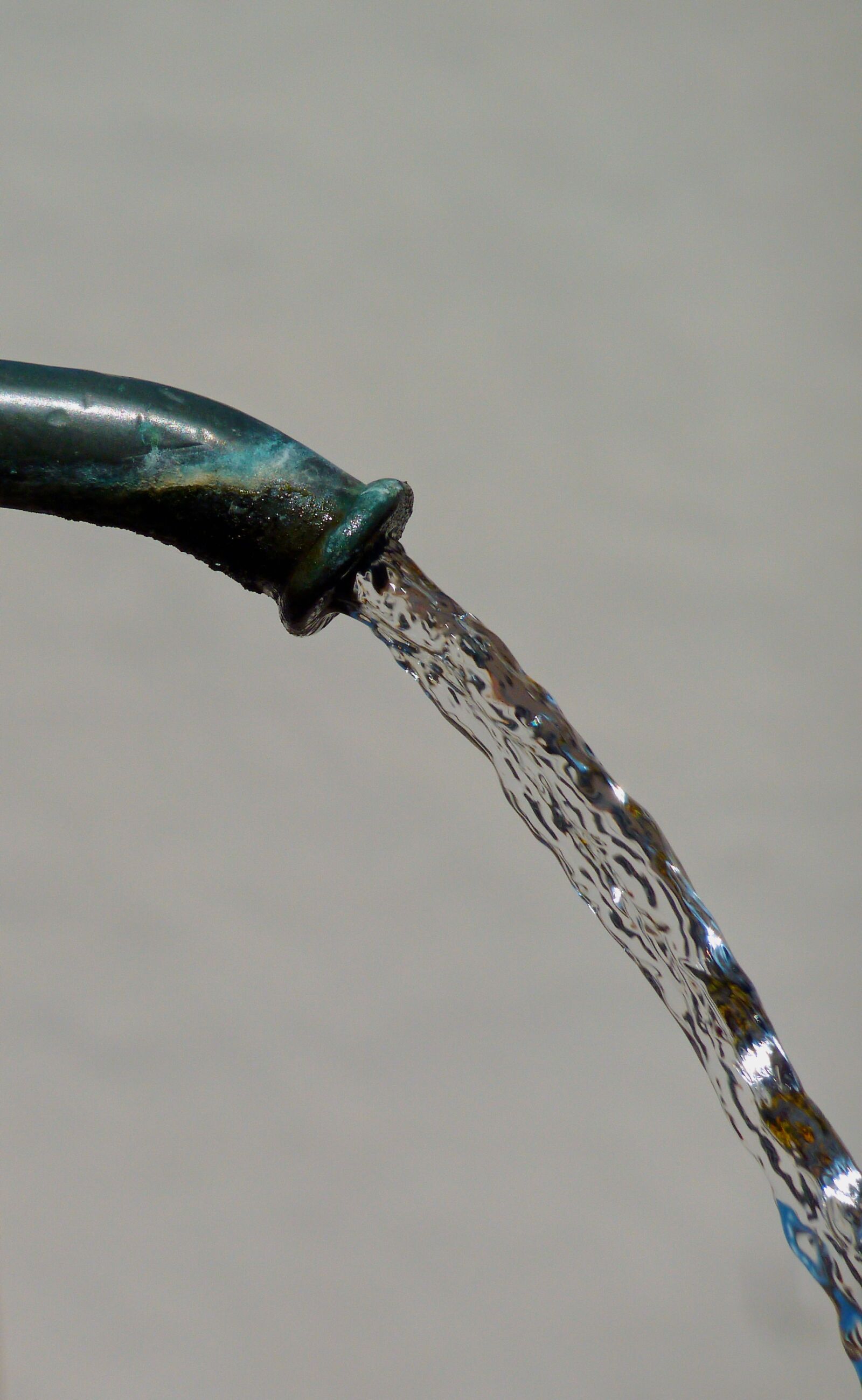 Panasonic DMC-TZ7 sample photo. Movement, fountain, dynamics photography