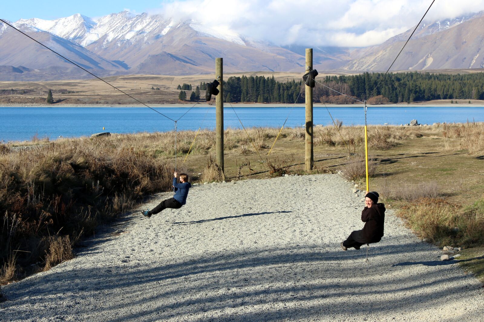 Canon EOS 600D (Rebel EOS T3i / EOS Kiss X5) sample photo. Cable car, view, lake photography