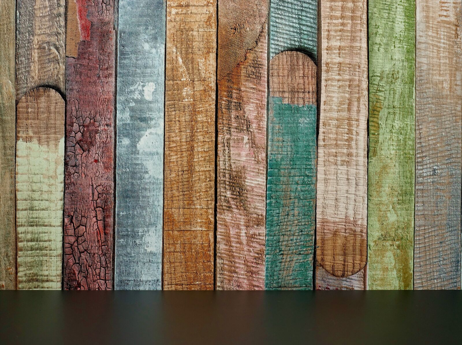 Sony DSC-RX100M5 sample photo. Background, colorful, wood photography