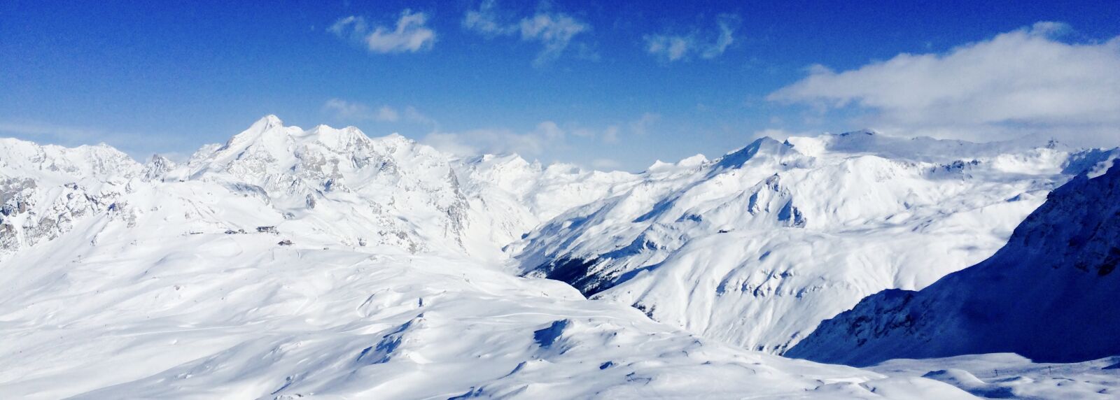 iPhone 5s back camera 4.15mm f/2.2 sample photo. Snow, covered, mountain, under photography