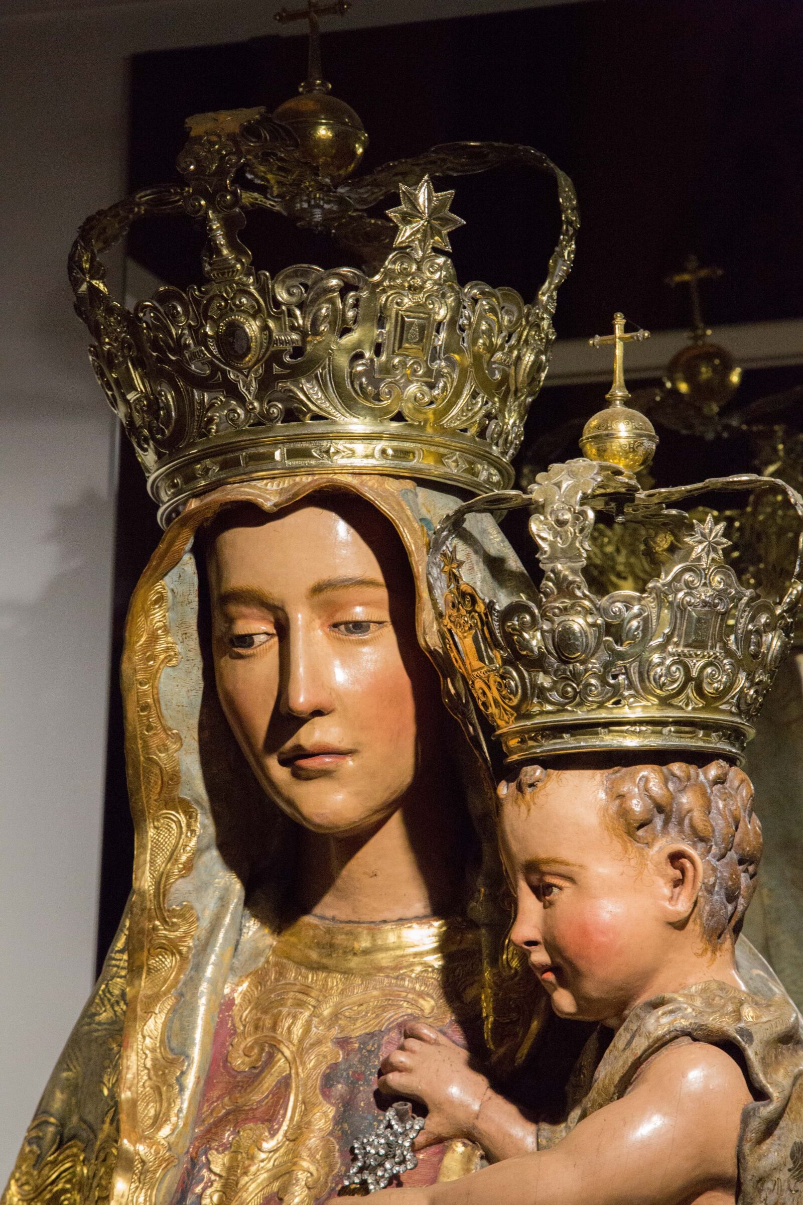 Canon EF 24-105mm F4L IS USM sample photo. Madonna, dom, seville photography
