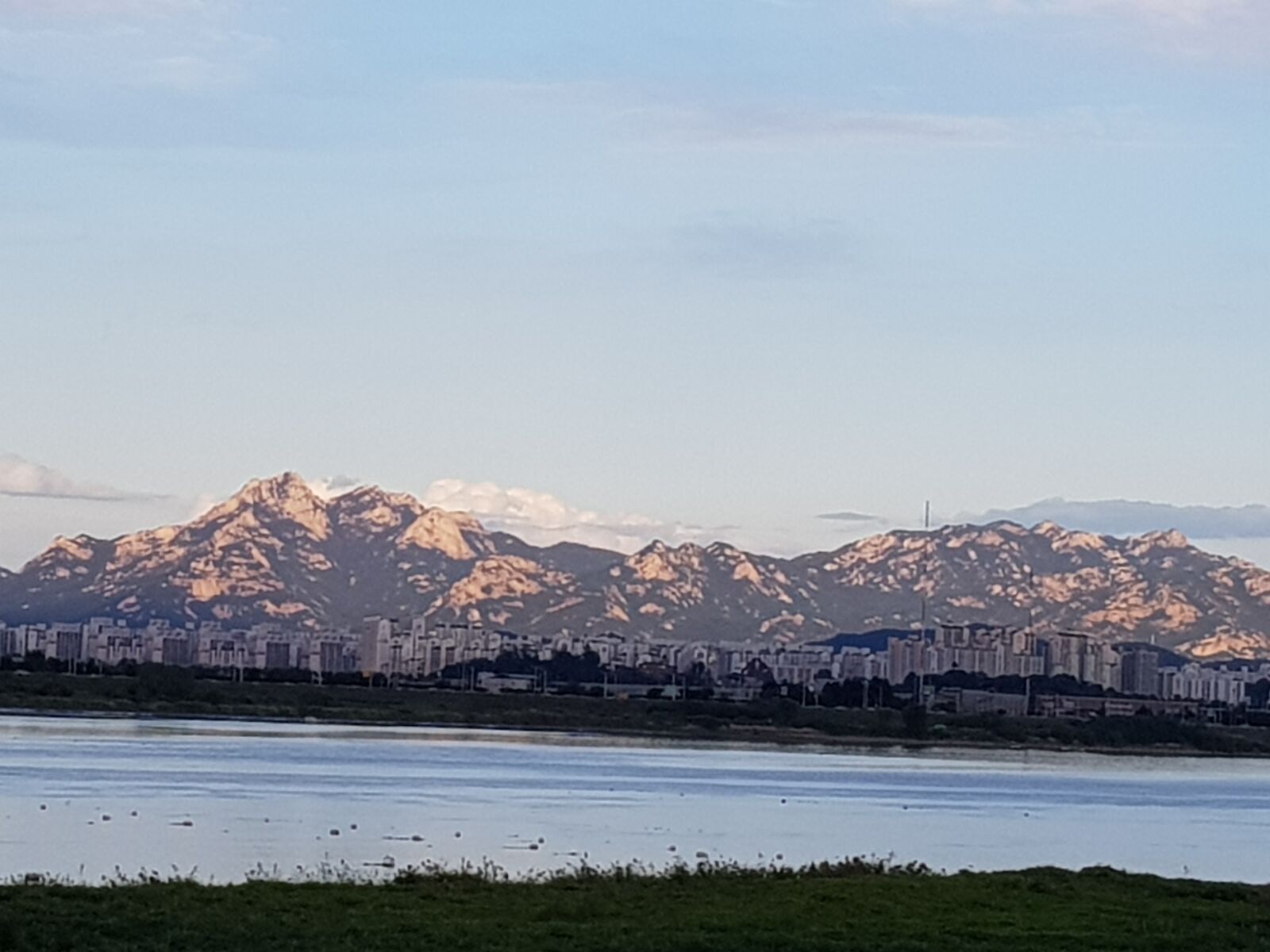 Samsung Galaxy S8+ sample photo. Landscape, mountain, mountains photography