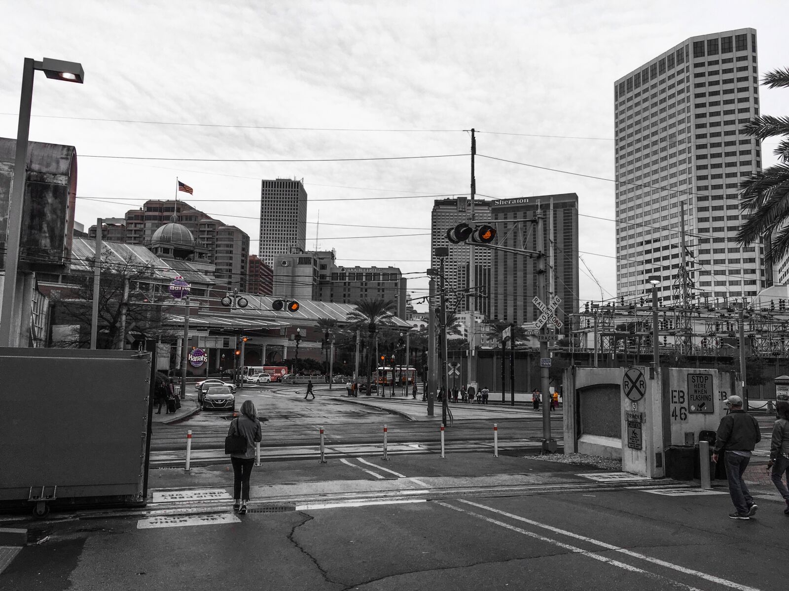 iPhone SE back camera 4.15mm f/2.2 sample photo. Black, and, white, city photography