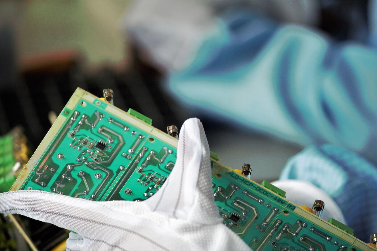 Canon EOS 700D (EOS Rebel T5i / EOS Kiss X7i) sample photo. Pcb, circuit board, technology photography