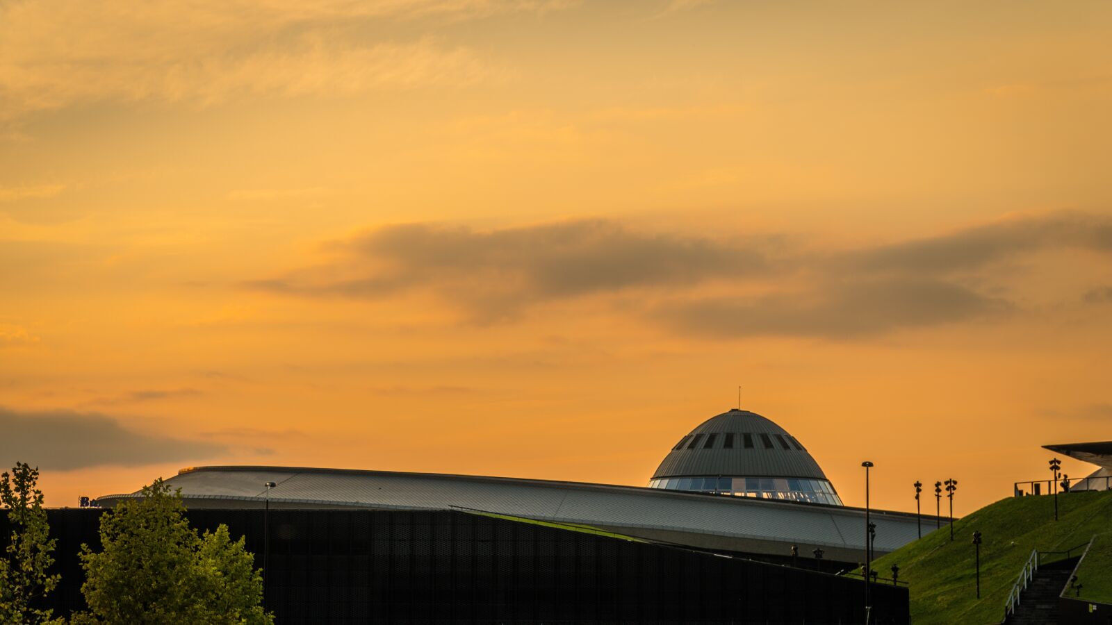 Sony a6300 sample photo. Katowice, saucer, architecture photography